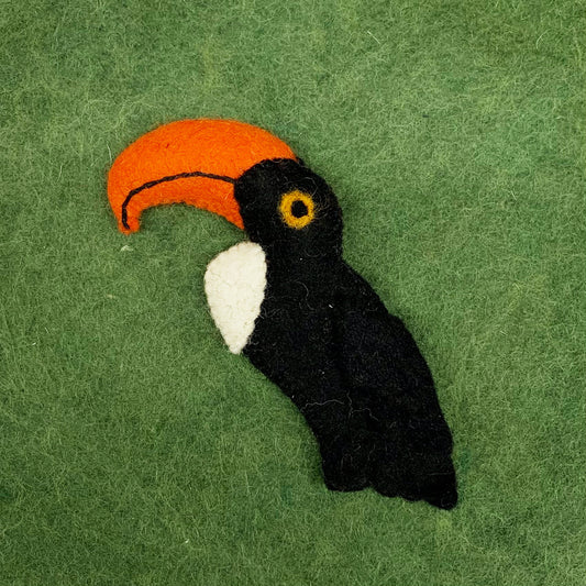 FELT “TOUCAN ” FINGER PUPPET