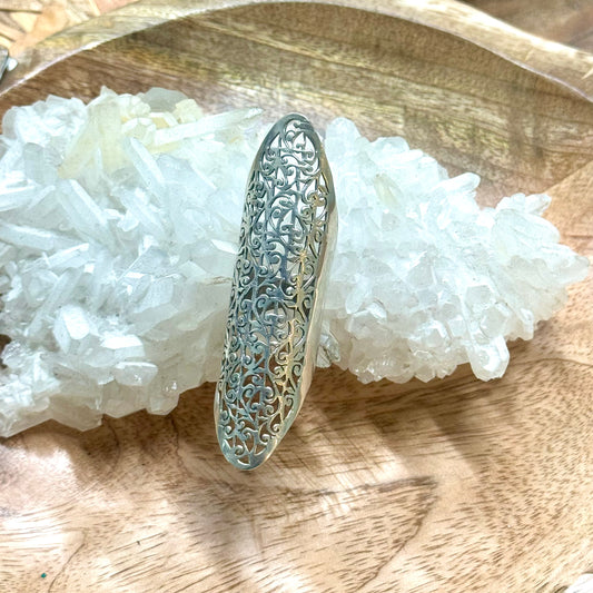 925 STERLING SILVER CUT OUT RING