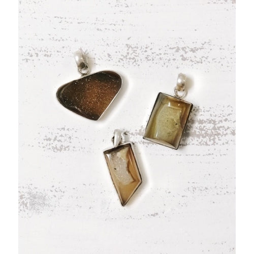 STERLING SILVER YELLOW AGATE PENDANT