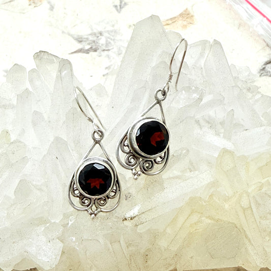 FACETED Garnet 925 Sterling Silver Earring