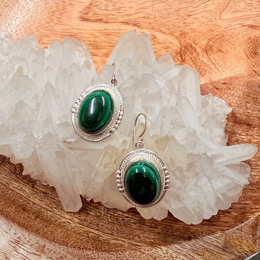MALACHITE STERLING SILVER EARRING