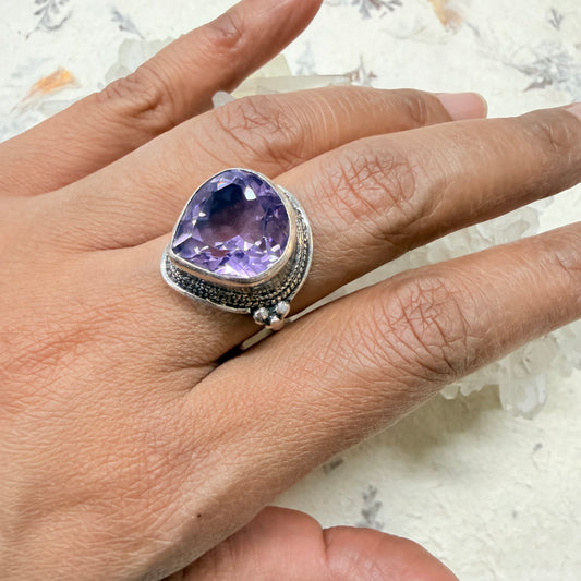 STERLING AMETHYST STONE SILVER RING