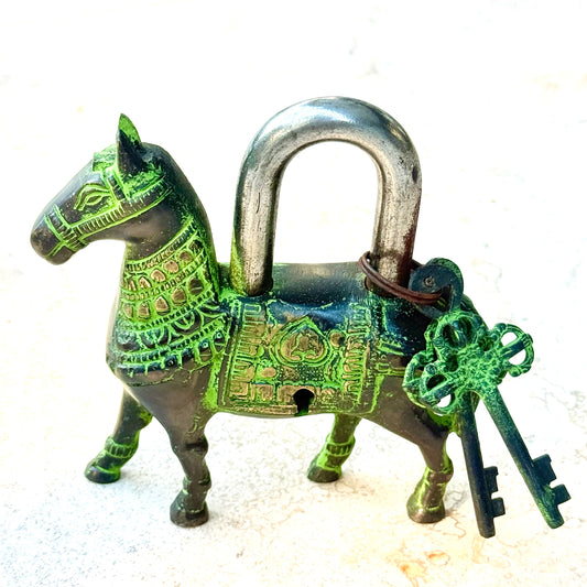 GREEN FINISHED BRASS PROSPERITY HORSE LOCK 12X13CM