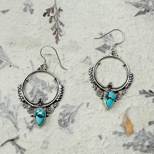 STERLING SILVER TIBETAN TORQUOISE EARRING