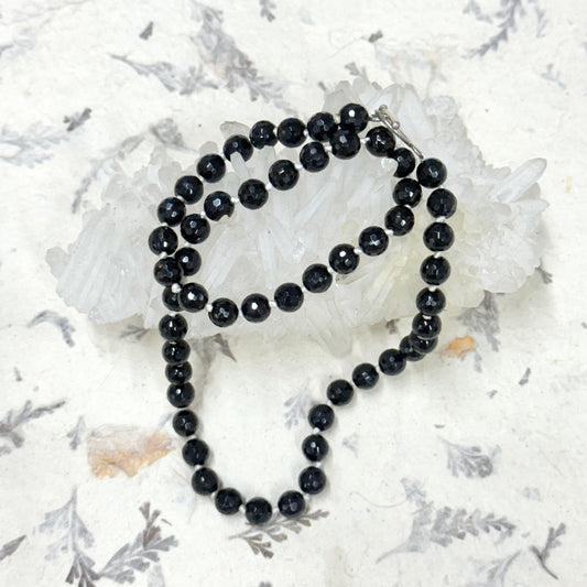 STERLING SILVER HOOK BLACK ONTX KNOTTED Necklace