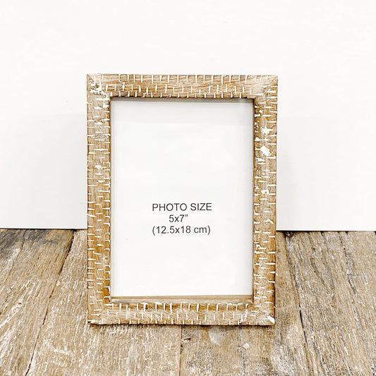 WOODEN WHITE WASHED PHOTO FRAME 12.5x18cm