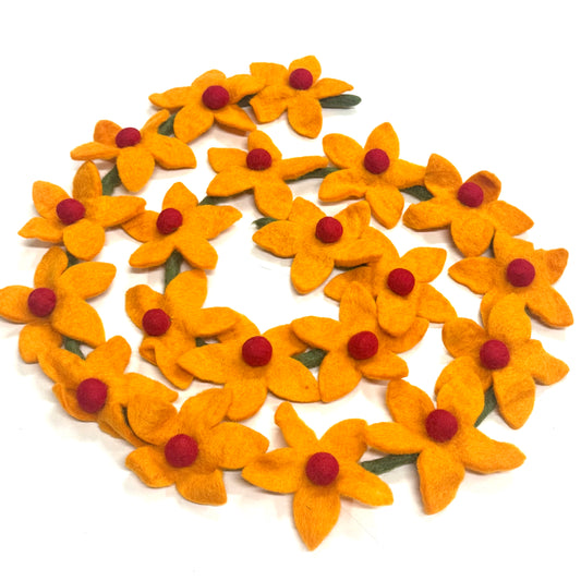 HANDMADE FELT BRIGHT YELLOW DAISY GARLAND 170cm FBG120