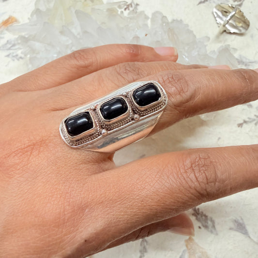 STERLING SILVER 3 BLACK ONYX STONE RING