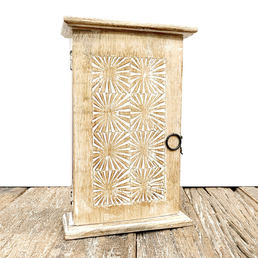 ORNATE WOODEN KEY/JEWELLERY BOX 18x7x27CM