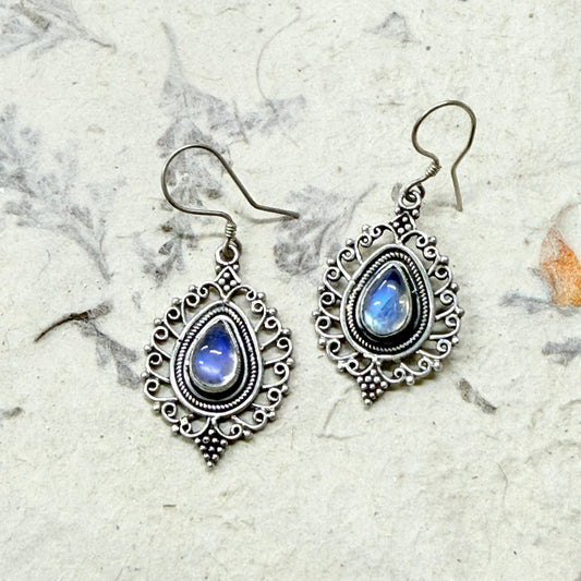 925 Sterling Silver moonstone Earring
