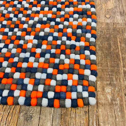 FELT RECTANGLE WOOL BALL RUG 200x100cm