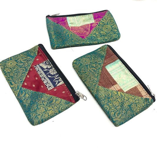 BW3 SILK SARI PURSE 17x11CM