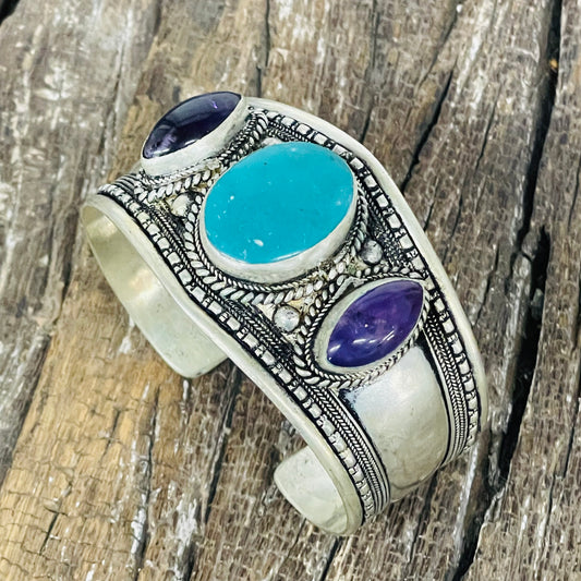 HANDMADE 3 STONE  CUFF