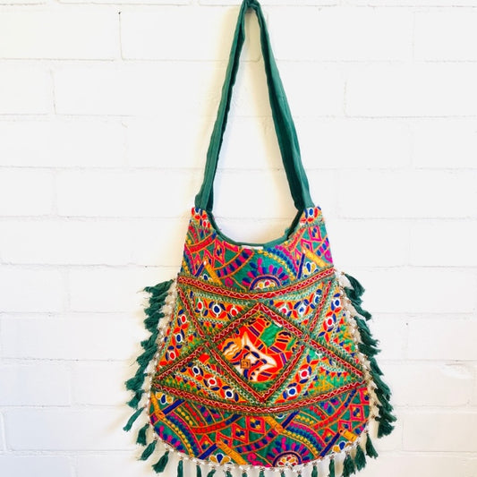 TASSELED SHOULDER BAG