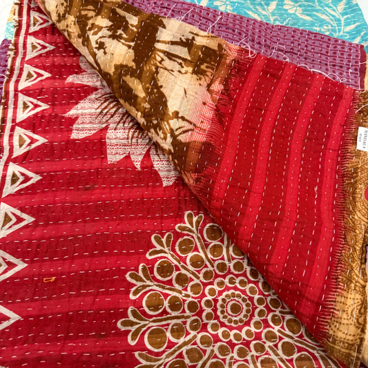 VINTAGE FINE BENGALI KANTHA JAN38A