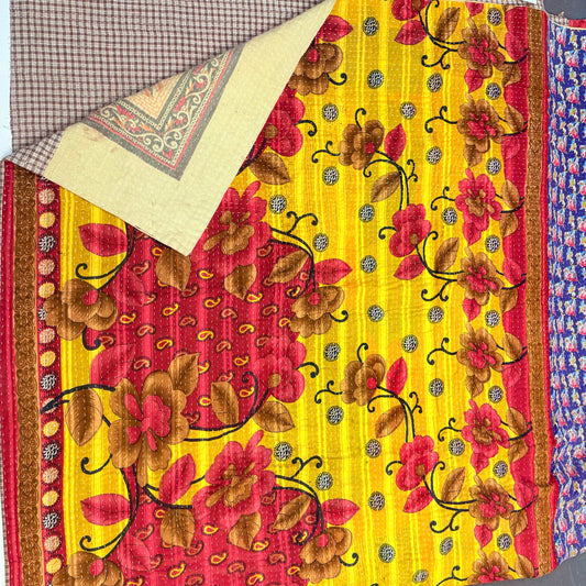 VINTAGE FINE STITCHED HEAVY WEIGHT BENGALI KANTHA JANB33