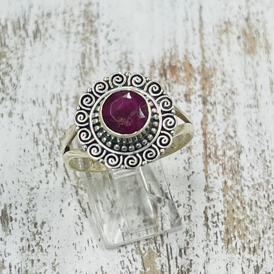 STERLING SILVER RUBY RING