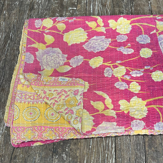 VINTAGE BENGALI KANTHA THROW DEC11