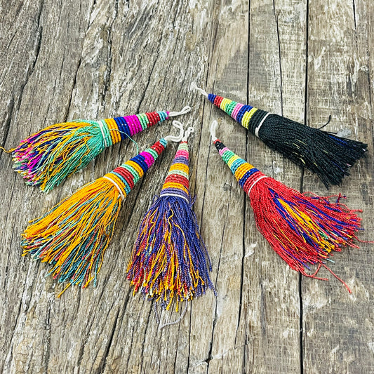 GOODLUCK MULTICOLOR TASSEL