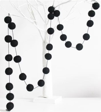 FELT BALL GARLAND 240CM, 2.5cm