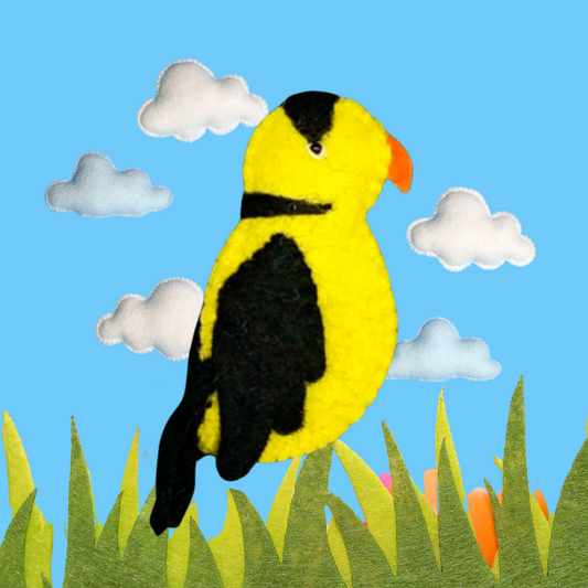 "SCARLET MACAW" FINGER PUPPET