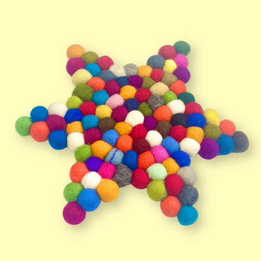 FELT STAR COASTER 29CM