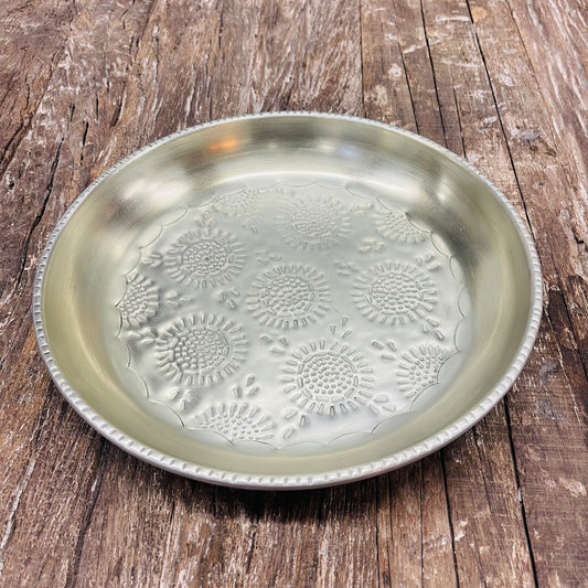 SILVER HAND CARVED PLATE 22CM