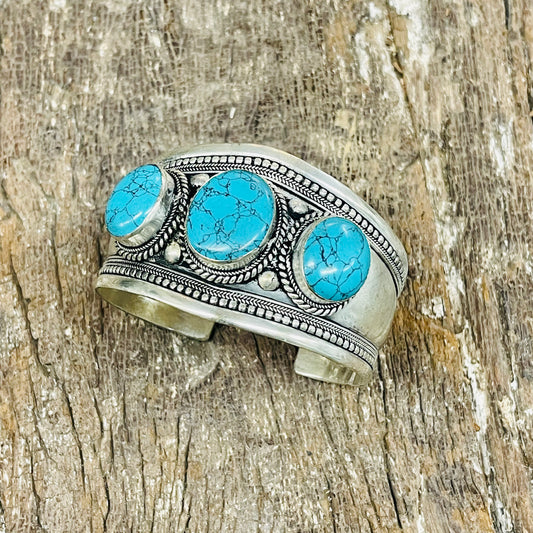 HANDMADE 3 STONE TORQUOISE CUFF