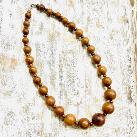 WOODEN BEAD NECKLACE