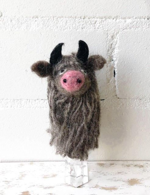 FELT YAK FINGER PUPPET