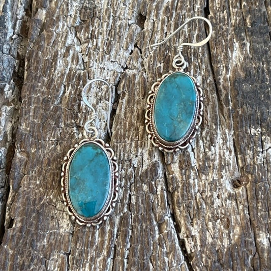 STERLING SILVER TIBETAN TORQUOISE EARRING